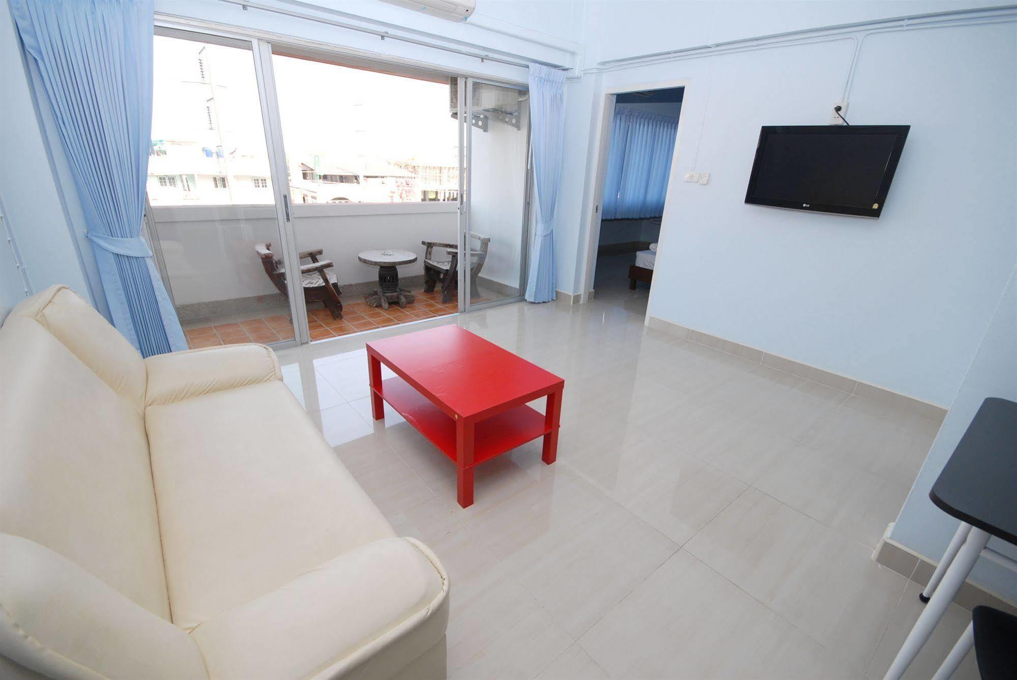 Cozy Loft Hostel Pattaja Kültér fotó